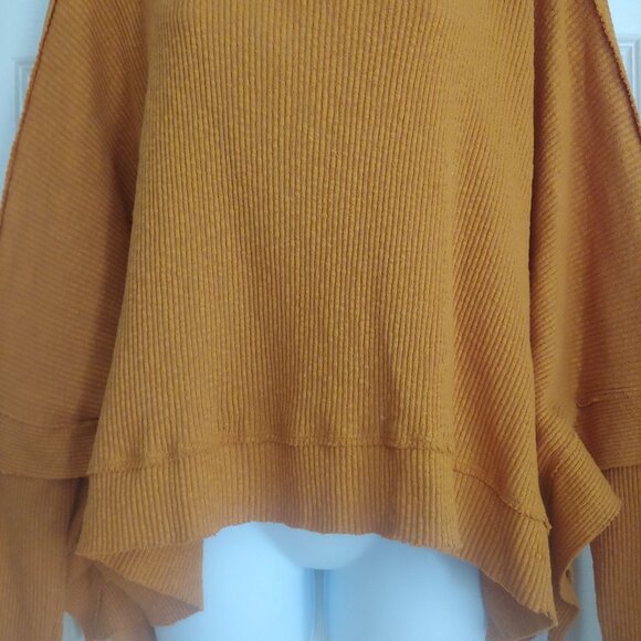 We The Free Rust Ribbed Mock Neck Oversize Crop Batwing Over L-Sleeve Shirt S - Picture 4 of 15